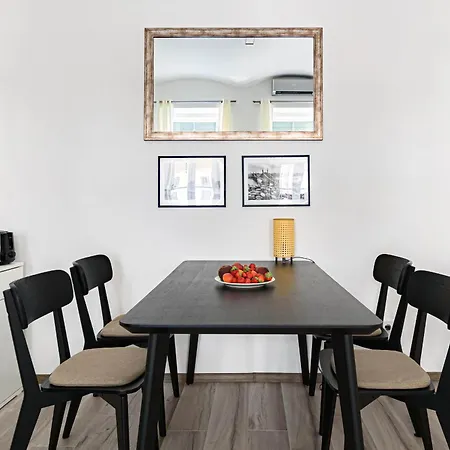 Chic 2Br Flat Near The Opera Apartment Budapest Exterior photo