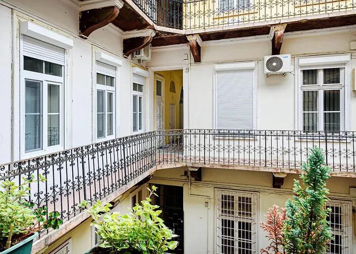 Chic 2Br Flat Near The Opera